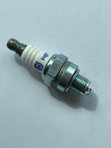 590710201 Spark Plug HQT-4 fit for 122HD45 for Husqvarna | 122HD60 , Replacement Part, New in Kuwait