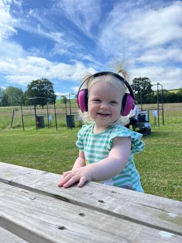 BANZ Baby Earmuffs Infant Hearing Protection – Ages 0-2 Years – The Best Earmuffs for Babies & Toddlers – Industry Leading Noise Reduction Rating – Block Noise INCLUDES CASE in Kuwait