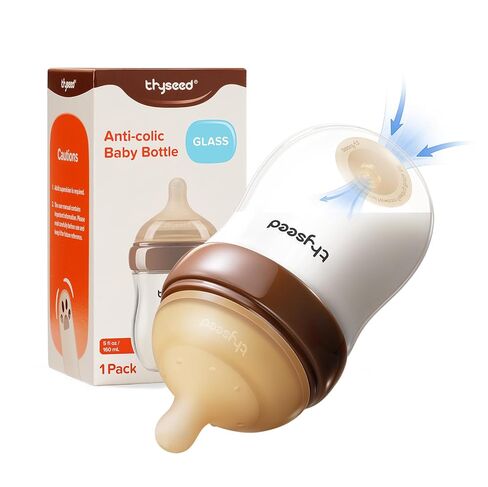 Thyseed Anti-Colic Glass Baby Bottle for Breastfed Infants, Natural Feeding, Breast-Like Newborn Extra Slow Flow Nipple (0m+), 5 oz, 1 Pack in Kuwait