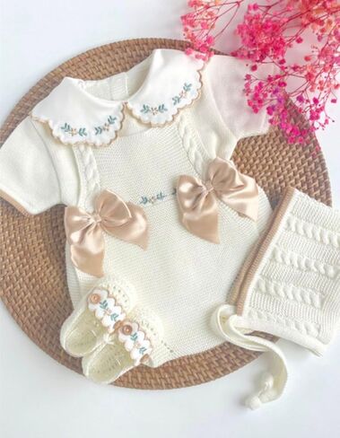 Knit Newborn Girl Beige Camel Cloth Set, Spanish outfit Coming Home Infant Knit Outfit 4 pieces in Kuwait