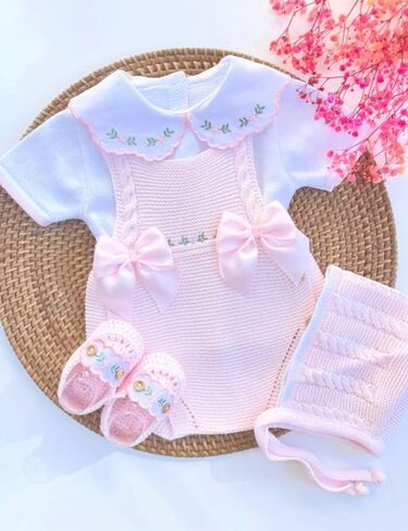 Knit Newborn Girl Pink Cloth Set, Spanish outfit Coming Home Infant Knit Outfit 4 pieces in Kuwait
