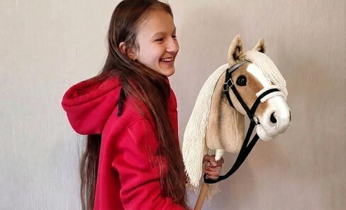 Realistic Hobby Horse A3 – Plush Stick Horse with Removable Bridle, Hobby Horsing Toy for Kids, Horse on a Stick for Jumping, Dressage Training & Equestrian Play in Kuwait