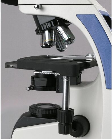AmScope 40X-2500X Plan Infinity Kohler Laboratory Trinocular Compound Microscope in Kuwait