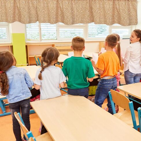 Hahafelt 4 Pcs Burlap Style School Classroom Valance Curtains 18 x 54 Inch Fabric Burlap Back to School Curtains Short Window Treatment for Kindergarten Daycare Primary Bedroom Playroom Room Decor in Kuwait