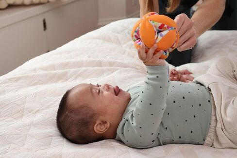 Lovevery, Montessori Organic Ball, Baby Toy, Tummy Time Ball, 12+ Weeks in Kuwait