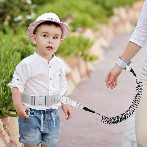 Toddler Anti Lost Leash Belt, Reflective Kids Walking Harness Wrist Link with Safety Lock, Child Wristband Tether for 1-5 Years Old Boys Girls Outdoor Travel Black in Kuwait