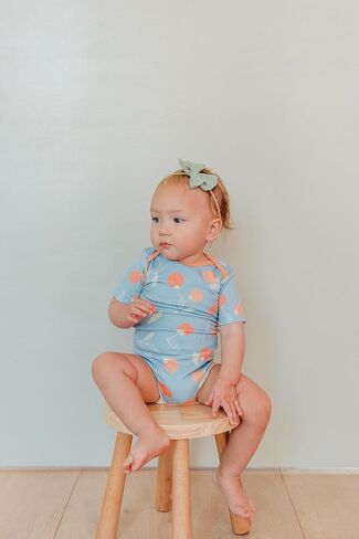 Copper Pearl Short Sleeve Bodysuit Baby: Ultra Soft Bodysuits for Newborns, Boys, Girls, and Infants - Stylish, Comfortable, Overlap Shoulders, Premium Knit Fabric - Clementine, Newborn in Kuwait