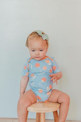 Copper Pearl Short Sleeve Bodysuit Baby: Ultra Soft Bodysuits for Newborns, Boys, Girls, and Infants - Stylish, Comfortable, Overlap Shoulders, Premium Knit Fabric - Clementine, Newborn in Kuwait