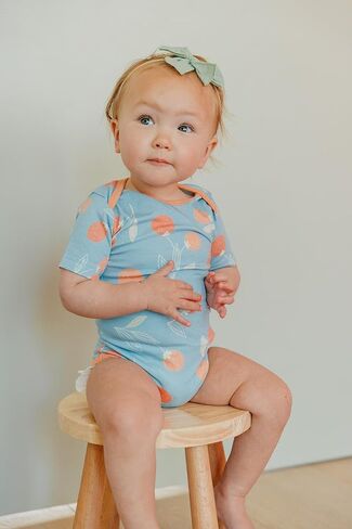 Copper Pearl Short Sleeve Bodysuit Baby: Ultra Soft Bodysuits for Newborns, Boys, Girls, and Infants - Stylish, Comfortable, Overlap Shoulders, Premium Knit Fabric - Clementine, Newborn in Kuwait