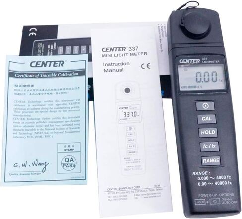 CENTER-337 Digital Light Meter 5 Digital Display Light Range: 0.000~1000fc in Kuwait