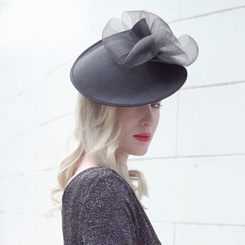 Elegant Top Hats for Women Fascinator Pillbox Cap Chic Fedora Ladies Vintage Wedding Derby Church Millinery in Saudi Arabia