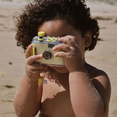 Neon Green Underwater Camera by SUNNYLiFE US in Kuwait