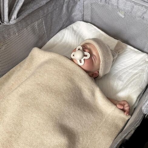 Jet&Bo BABY 100% Cashmere Baby Blanket, Beanie and Booties Gift Set Luxe Knit Brown Sugar – Unisex, Size 0-6 Months - Gift Box and Card Included in Kuwait