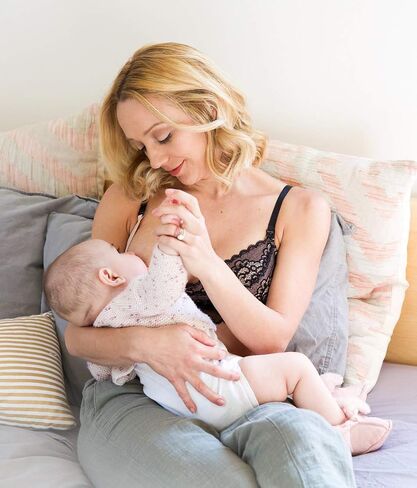 The Dairy Fairy Ayla: Underwire Nursing and Hands-Free Pumping Bra, Small / 2, Cream in Kuwait