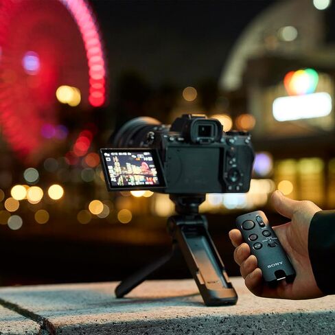 Sony Rmt VP2 Bluetooth Wireless Remote Commander 33 Ft Range (Black) | 360 Degree Coverage, Shutter, Movie, C1, Af-on, Zoom and Focus Rocker, CR2032 Included in Kuwait