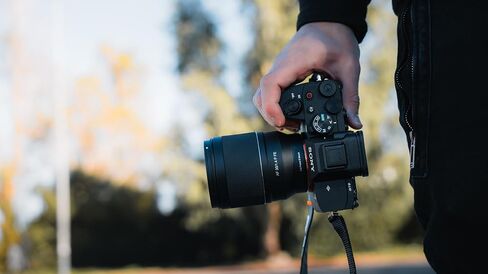 Rokinon Prima AF 35mm F1.4 Full Frame Wide Angle Lens for Sony FE Mount in Kuwait