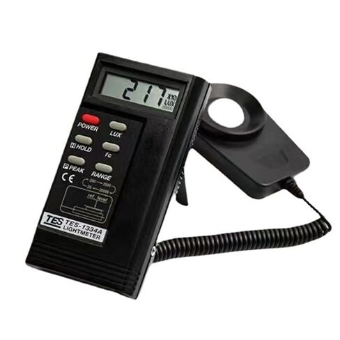 TES-1334A Illumination Meter Photometer Digital Lux Meter in Kuwait