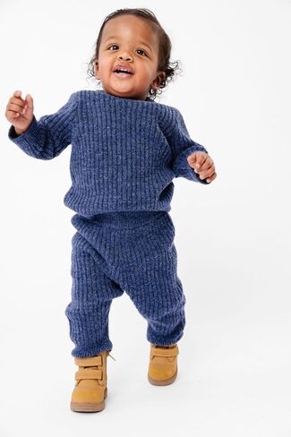 Copper Pearl Crew Sweatshirt: Ultra-Soft Gender Neutral Toddler Sweatshirt, Perfect Cozy, Classic Fit Baby Sweatshirt for Baby Boy Clothes and Baby Girl Clothes - Navy, 18-24m in Kuwait
