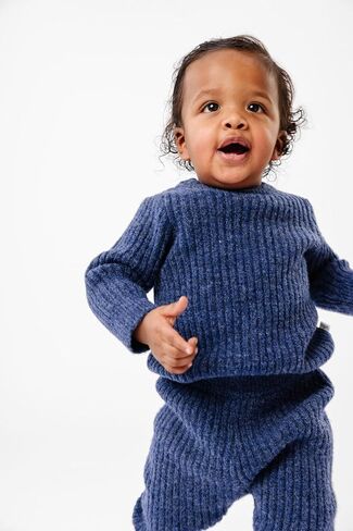 Copper Pearl Crew Sweatshirt: Ultra-Soft Gender Neutral Toddler Sweatshirt, Perfect Cozy, Classic Fit Baby Sweatshirt for Baby Boy Clothes and Baby Girl Clothes - Navy, 18-24m in Kuwait