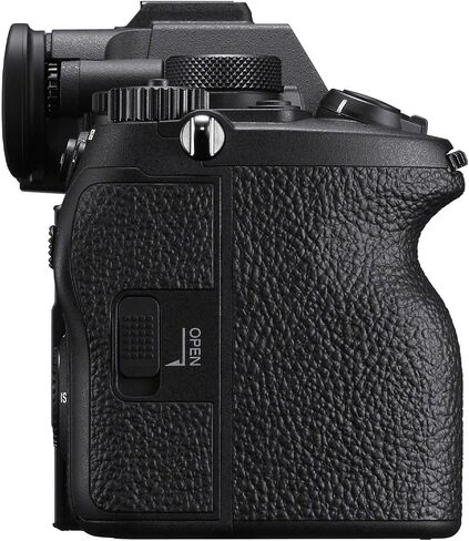 Sony a7R V Mirrorless Camera + 256GB Memory + Microphone + LED Video Light + Spare Batteries + U-Grip + Hand Grip + More (Pro Bundle), Black in Kuwait