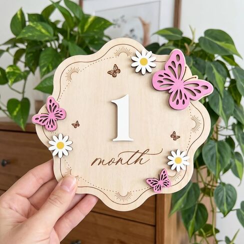 Baby Monthly Milestone Signs, Double-Sided Wooden Board with Interchangeable Numbers, Floral Butterfly Design for Baby Girl Newborn Photography Props in Kuwait