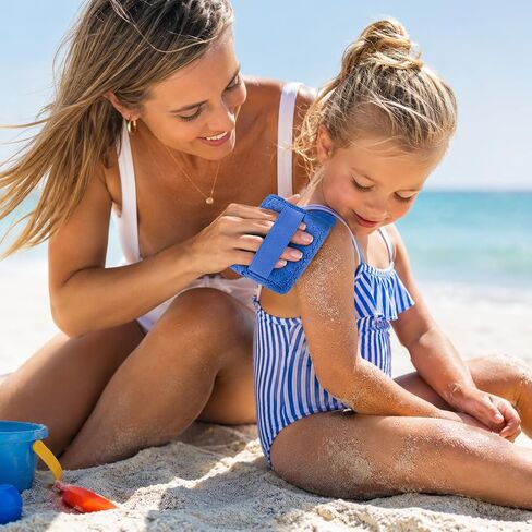 Sand Remover for Beach, Portable Sand Removal Mitt, Reusable Talcum Powder Pouch with Elastic Strap, Soft Velvet De-sandbagging Bag for Beach, Camping and Surfing (Grey/Blue) (Grey) in Kuwait
