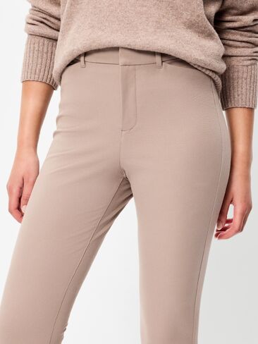 Old Navy High-Waisted Pixie Skinny Ankle Pants - Chocolate Malted in Kuwait