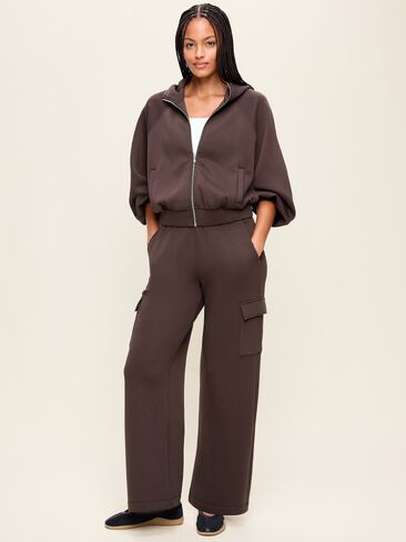 Old Navy High-Waisted Bounce Fleece Wide-Leg Cargo Sweatpants - Black Coffee in Kuwait