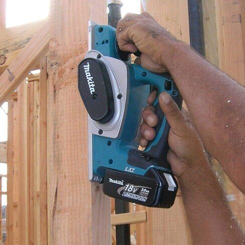 Makita XPK01Z 18V LXT Lithium-Ion Cordless 3-1/4-Inch Planer, Tool Only in Kuwait