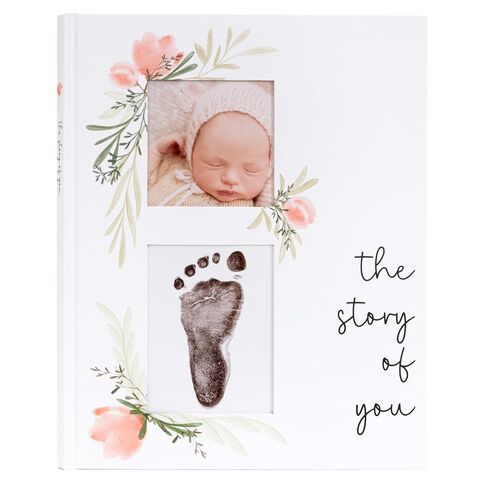 Baby Book Keepsake - Simple Baby Milestone Book for Boy or Girl - Baby Journal & Pregnancy Memory Book - Monthly Milestone Record Baby Books for Baby Shower - Modern Gender Neutral Style Gift for Moms in Kuwait