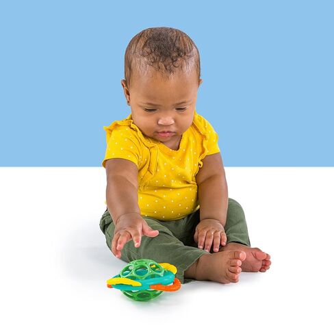 Bright Starts Soothers & Shakers 7pc Gift Set - BPA-Free Baby Rattles, Teethers and Stroller Toys, Unisex, Newborn+ in Kuwait