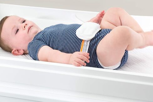 Graco Premium Contoured Baby Changing Pad | GREENGUARD Gold Certified, Water-Resistant, Ultra-Soft Buckle Cover, Fits Most Standard Changing Toppers, Non-Skid Bottom in Kuwait