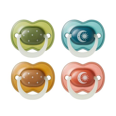 Tommee Tippee Night Time Pacifier, 18-36 Months, Symmetrical Silicone Baglet, BPA-Free Binkies, Glow in The Dark Technology, Green Rainbow, Pack of 6 | Symmetrical Silicone Baglet, BPA-Free Binkies, Green Rainbow Colors in Kuwait