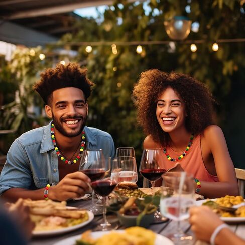 Fabbay 200 قطعة من الخرز الخشبي لشهر التاريخ الأسود Juneteenth، خرز خشبي أسود وأحمر وأخضر وأصفر، 1865 يوم الحرية، خرز خشبي مع خرز أمريكي من القنب لصنع المجوهرات، ديكور المنزل والحفلات اليدوية in Kuwait