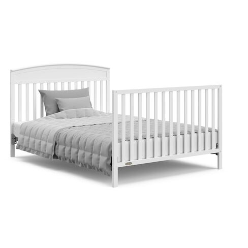 Graco Benton 5-in-1 Convertible Crib – GREENGUARD Gold Certified, Converts from Baby Crib to Toddler Bed, Daybed and Full-Size Bed, Fits Standard Full-Size Crib Mattress (White) | GREENGUARD Gold Certified, Converts from Baby Crib to Toddler Bed, Daybed a in Kuwait