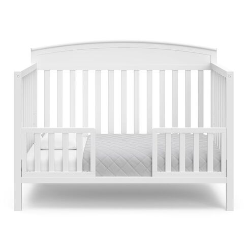 Graco Benton 5-in-1 Convertible Crib – GREENGUARD Gold Certified, Converts from Baby Crib to Toddler Bed, Daybed and Full-Size Bed, Fits Standard Full-Size Crib Mattress (White) | GREENGUARD Gold Certified, Converts from Baby Crib to Toddler Bed, Daybed a in Kuwait