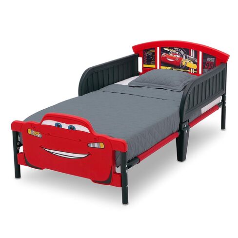 Delta Children 3D-Footboard Toddler Bed, Disney/Pixar Cars 3 in Kuwait