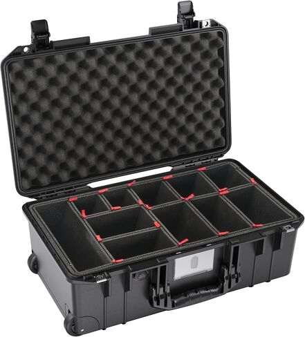 Pelican Air 1535 Case With Trekpack Dividers - Black in Kuwait