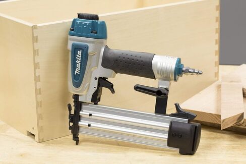 Makita AF505N-R 18 Gauge 2 in. Brad Nailer Kit (Renewed) in Kuwait