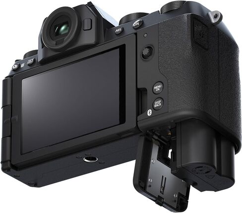 FUJIFILM X-S20 Mirrorless Camera with XC 15-45mm Lens, 26.1MP APS-C X-Trans CMOS 4 Sensor, 6.2K Video, 5-Axis IBIS, Vlogging Camera Bundle with Bag + 64GB Memory Card and More in Kuwait