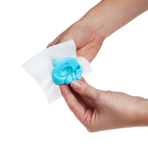 Munchkin Arm & Hammer Pacifier Wipes - Safely Cleans Breast Pump Parts and Feeding Essentials for Baby and Toddler, 3 Pack, 108 Wipes in Kuwait
