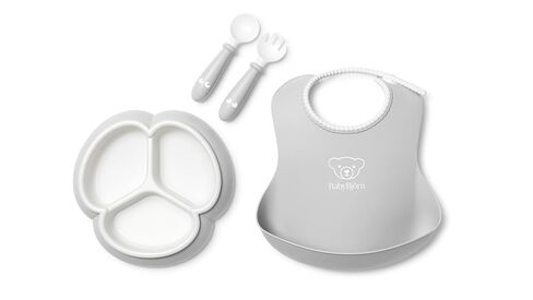 BabyBjörn Mealtime Set, 4 pc, Powder blue | Includes Baby Plate, Baby Fork, Baby Spoon, and Baby Cup | Dishwasher Safe | Toddler feeding set for self-feeding or baby-led weaning in Kuwait