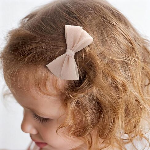 20-piece soft pink baby hair accessory set, featuring bowknots, heart shapes, and star patterns, fully lined anti-slip hair clips, suitable for fine hair, and snap-on hair clips for newborns in Kuwait