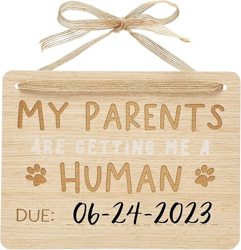 Pearhead Wooden Pet Pregnancy Announcement Sign, Dog Photo Prop Board, Customizable Baby Arrival Reveal Keepsake Sign, Gift for Expecting Parents in Kuwait