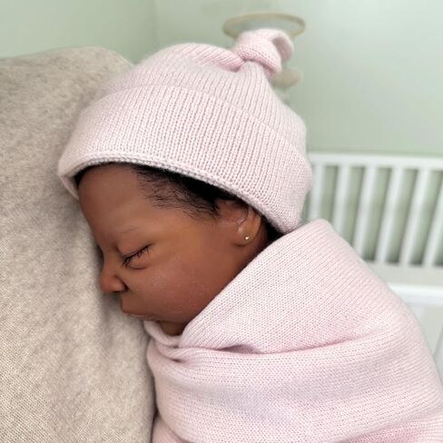 Jet&Bo BABY 100% Cashmere Baby Blanket, Beanie and Booties Gift Set Luxe Knit Pink - Size 0-6 Months - Gift Box and Card Included in Kuwait