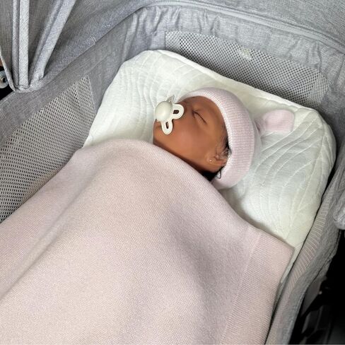 Jet&Bo BABY 100% Cashmere Baby Blanket, Beanie and Booties Gift Set Luxe Knit Pink - Size 0-6 Months - Gift Box and Card Included in Kuwait