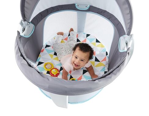 Fisher-Price Portable Bassinet On-The-Go Baby Dome, Travel Play Space with Developmental Newborn Toys & Canopy, Windmill in Kuwait
