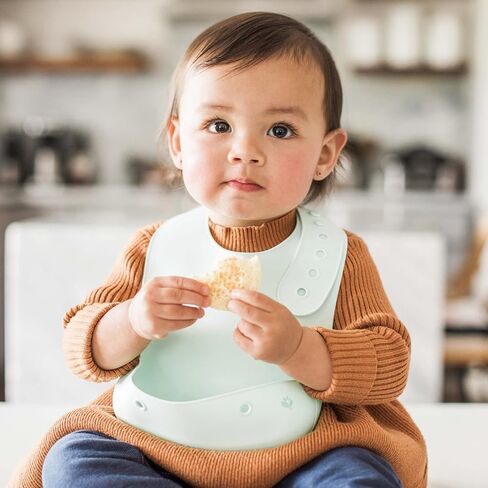 green sprouts Unisex Baby Silicone Scoop Bib in Kuwait