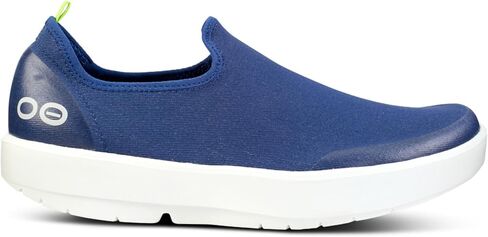 OOFOS OOmg eeZee Low Shoe, White & Navy - Women’s Size 6 - Lightweight Recovery Footwear - Reduces Stress on Feet, Joints & Back - Machine Washable in Kuwait
