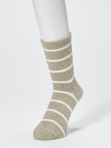 Uniqlo HEATTECH Fluffy Striped Socks in Kuwait